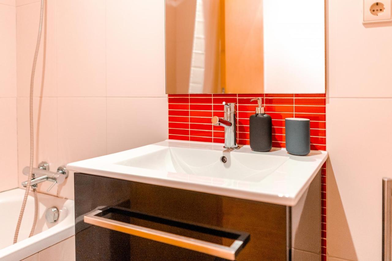פורטו Cozy Studio In The Heart Of Lapa - 5Min Walk To Metro! מראה חיצוני תמונה